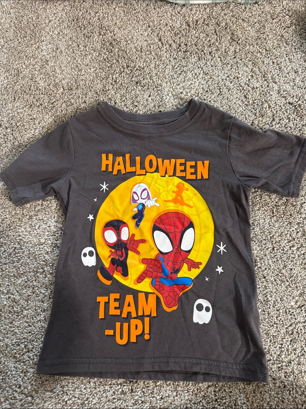 Marvel Black Halloween Team-Up Spider-Man Kids Tee with Orange & Yellow Graphic